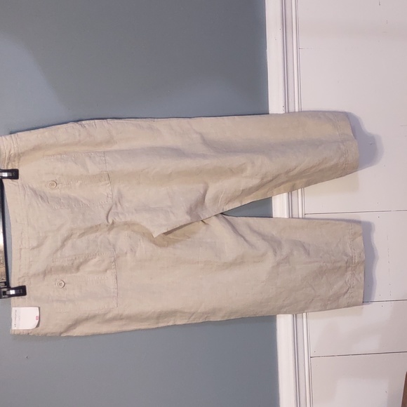 Liz Claiborne Women's Linen Cotton Crop Pants Straight Leg Color Flax Sz 16 NWT - Picture 6 of 14